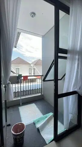 Dijual Rumah 2 Lantai Siap Huni di Grand Wisata Bekasi Jawa Barat