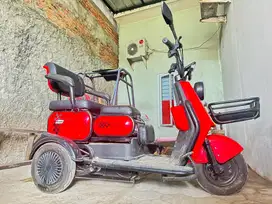Sepeda listrik roda 3
