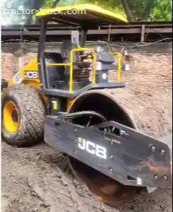 Dijual Compcator/Vibro JCB 116D Tahun 2020