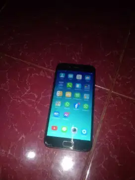 Oppo F3 ram 4/64 minus pernah ganti lcd retak