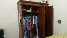 LEMARI KAYU JADUL