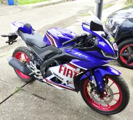 DIMAHAR AJA YAMAHA R15 V3
