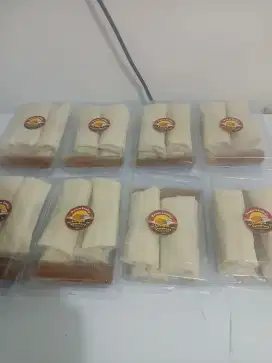 Lumpia semarang isi rebung dan ayam