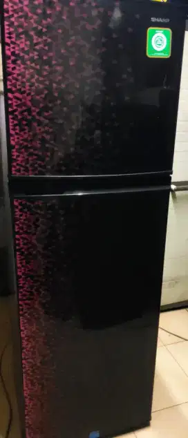 Kulkas Sharp 2 pintu normal