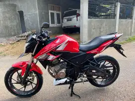 Di jual honda CB 150 R tahun 2016