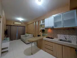 Dijual Cepat Apartemen Puncak Bukit Golf 2BR Lantai 27 Furnish