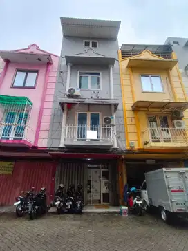 COCOK UNTUK KANTOR Ruko Komplek Pertokoan 21 Klampis Surabaya Timur