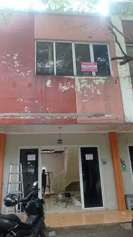 DISEWAKAN Ruko 2 lantai Sky Blush Blok RA Serpong Lagoon