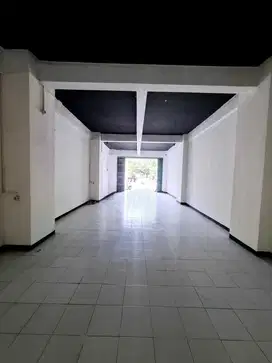 Disewakan /Jual Ruko 3,5 Lantai Raya Mulyosari Cocok Segala Usaha Rame