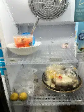 Dijual showcase