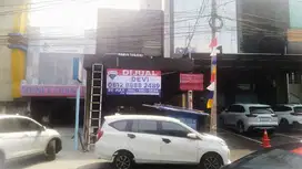 Ruko 3Lt 5x30 Depan BCA Hadap Jalan Raya Ruko di Pluit Kencana