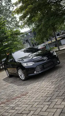 Toyota Camry V 2.5 AT 2015 good condition