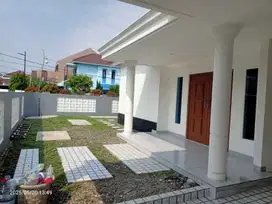 VTH0100 - Rumah, Taman Royal I, Cluster Pinus, Full Renov !
