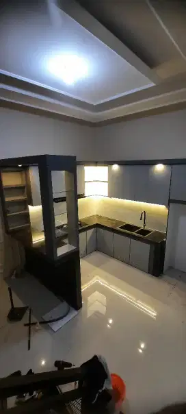Kitchen set , Mini bar , Tempat tidur anak , Meja rias , Lemari baju