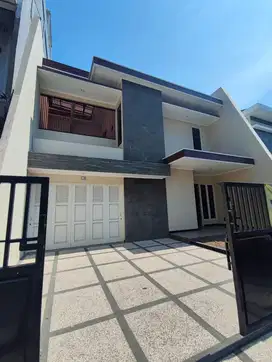 DIJUAL RUMAH BARU 2 LANTAI Jl. Manyar Kartika SURABAYA TIMUR