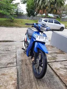 Motor yamaha f1 zr terawat mulus