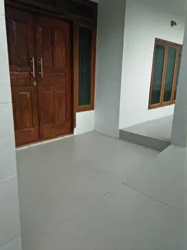 Rumah Siap Huni Ploso Timur Surabaya Bangunan 2 Lantai Baru Renovasi