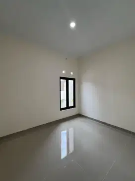 Rumah minimalis di Purwomartani dekat dengan exit tol purwomartani.
