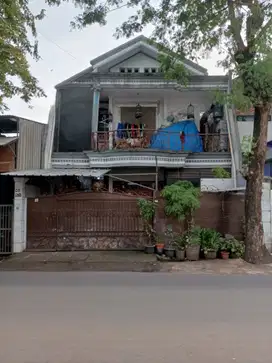 Rumah 2 Lantai di Joglo Jakarta Barat