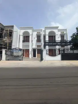 dijual Rumah baru di duren sawit jakarta timur