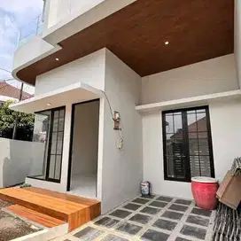 DIJUAL RUMAH BARU GRESS HOOK DI RUNGKUT Surabaya Timur