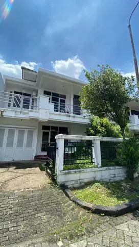 Rumah dijual di Modernland. Tangerang