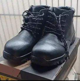 Jual Sepatu Safety merk Pakalolo