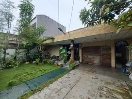 Lokasi rumah berada di area perdagangan di Jln. Baharuddin, Sukarasa
