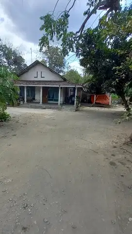 JUAL RUMAH HITUNG TANAH PAKISREJO SRENGAT BLITAR
