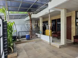 Dijual Rumah Menteng, Pegangsaan, Dekat Flyover Pramuka