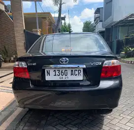 Toyota Vios 1.5 G MT tahun 2004