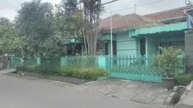 Dijual Cepat BU Rumah Besar Di Buahbatu
