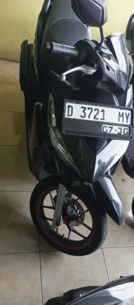 Honda vario 2015 samsat kodya surat kumplit mesin bodi ori pajak isi