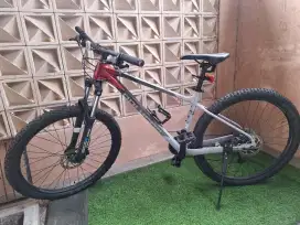 Jual sepeda polygon xtrada 5.0 like new