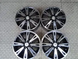 Velg oem Toyota yaris vios r15 pcd 4x100 agya sigra
