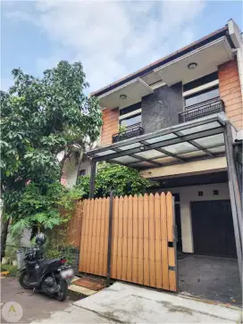 Rumah Bagus Mewah Dan Siap Huni Sauyunan Cibaduyut Bandung Harga Nego