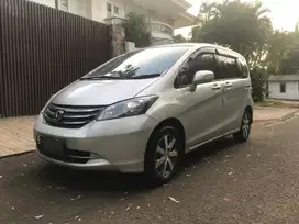 Honda Freed 1.5 AT PSD 2011