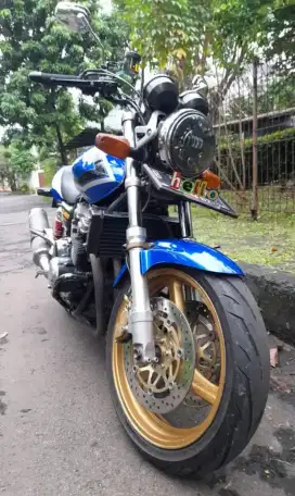 Honda cb 400 Sf 4 cylinder