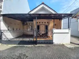 Rumah Cluster di Hook, Lt.82 Lb.50 Rp.895jt. Jurang mangu barat