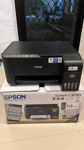 Printer Epson Ecotank L3250 - Bekas 3 Bulan, Seperti Baru!