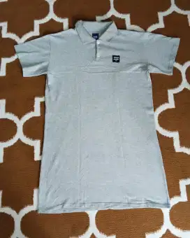 kaos kerah muah
