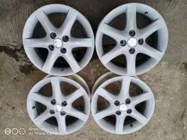 Velg oem Toyota corolla Altis R15 pcd 4x100