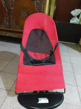 Bouncher Ayunan Bayi Lipat
