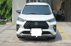 Toyota Veloz Type Q CVT km rendah like new 2022 Bensin