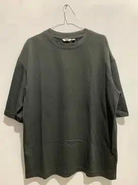 kaos kemeja uniqlo