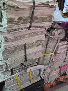 Koran baca bekas masih bagus lebar
