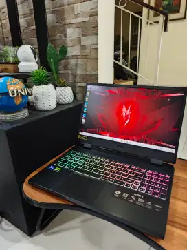Laptop Acer Nitro 5 I7 12650H RTX4050 x rog tuf victus nitro