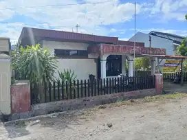 Dijual Rumah Asri dan Luas di Rawang Simpang Ikal Padang