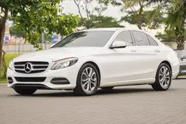(TDP 9jt) Mercedes Benz C200 Avantgarde 2015 (W205)