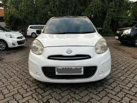 DP 10JT ANGSURAN 2JUTAAN ,NISSAN MARCH 2011 XS AT AC DIGITAL WHITE